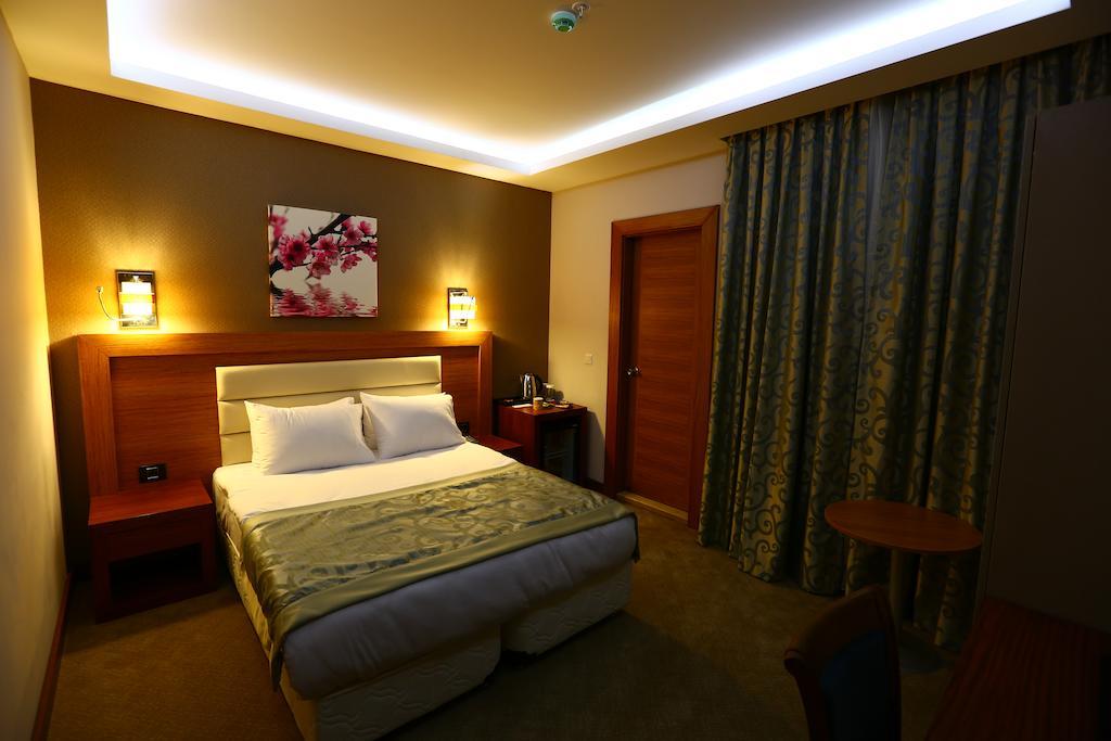 Grand Istanbul Hotel Эрбиль Номер фото
