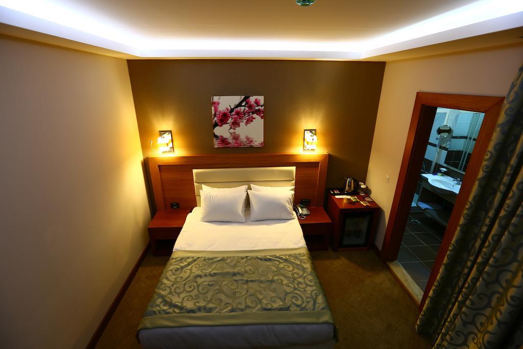 Grand Istanbul Hotel Эрбиль Номер фото