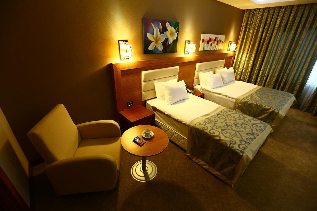 Grand Istanbul Hotel Эрбиль Номер фото